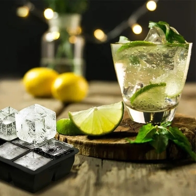 Stocked 4 6 8 Cavity Silicone Ice Tray Mold with Lid Large Square Shape Ice Cube Maker