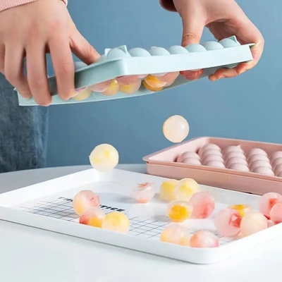 PP Material Three Sizes Eco-friendly Food Grade Silicone Ice Maker Ice Cube Tray Small Ice Ball Maker Mold