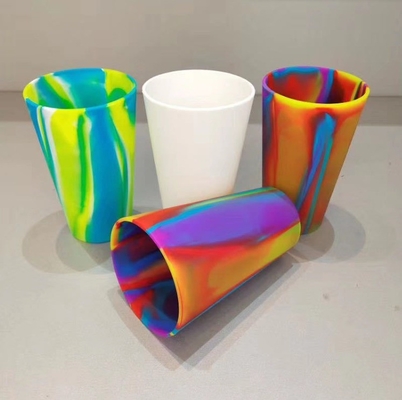 None Design Style Silicone Drinking Cups 16 Ounce Unbreakable Pint Glass for Traveling