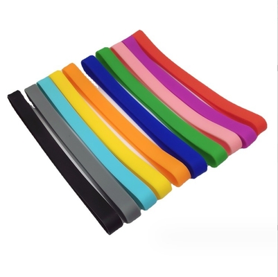 Silicone Cruise Towel Clips for Beach Pool Chairs Elastic Windproof Beach Accessories