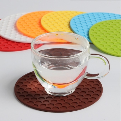 Creative Honeycomb Cup Coaster for Insulation and Anti-slip Silicone Cup Cushion